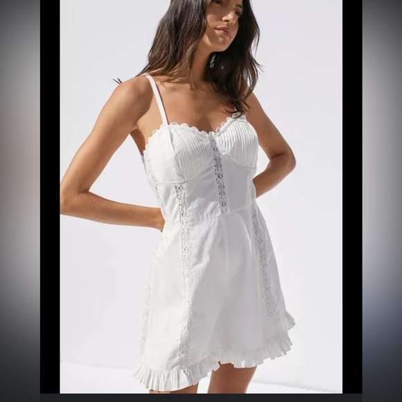 Urban Outfitters Other - NWT Urban Outfitters Juliette Lace Insert Romper Boho Western Corset Top Ruffle